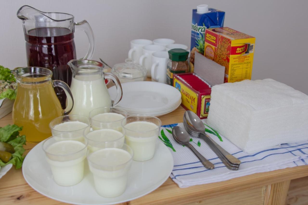 Katos Guesthouse Mestia Luaran gambar