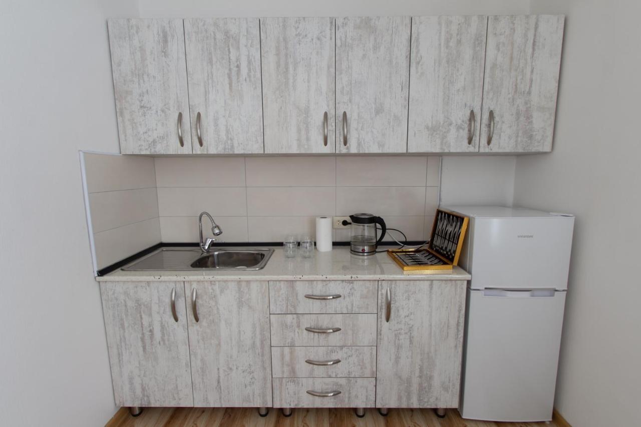 Katos Guesthouse Mestia Luaran gambar