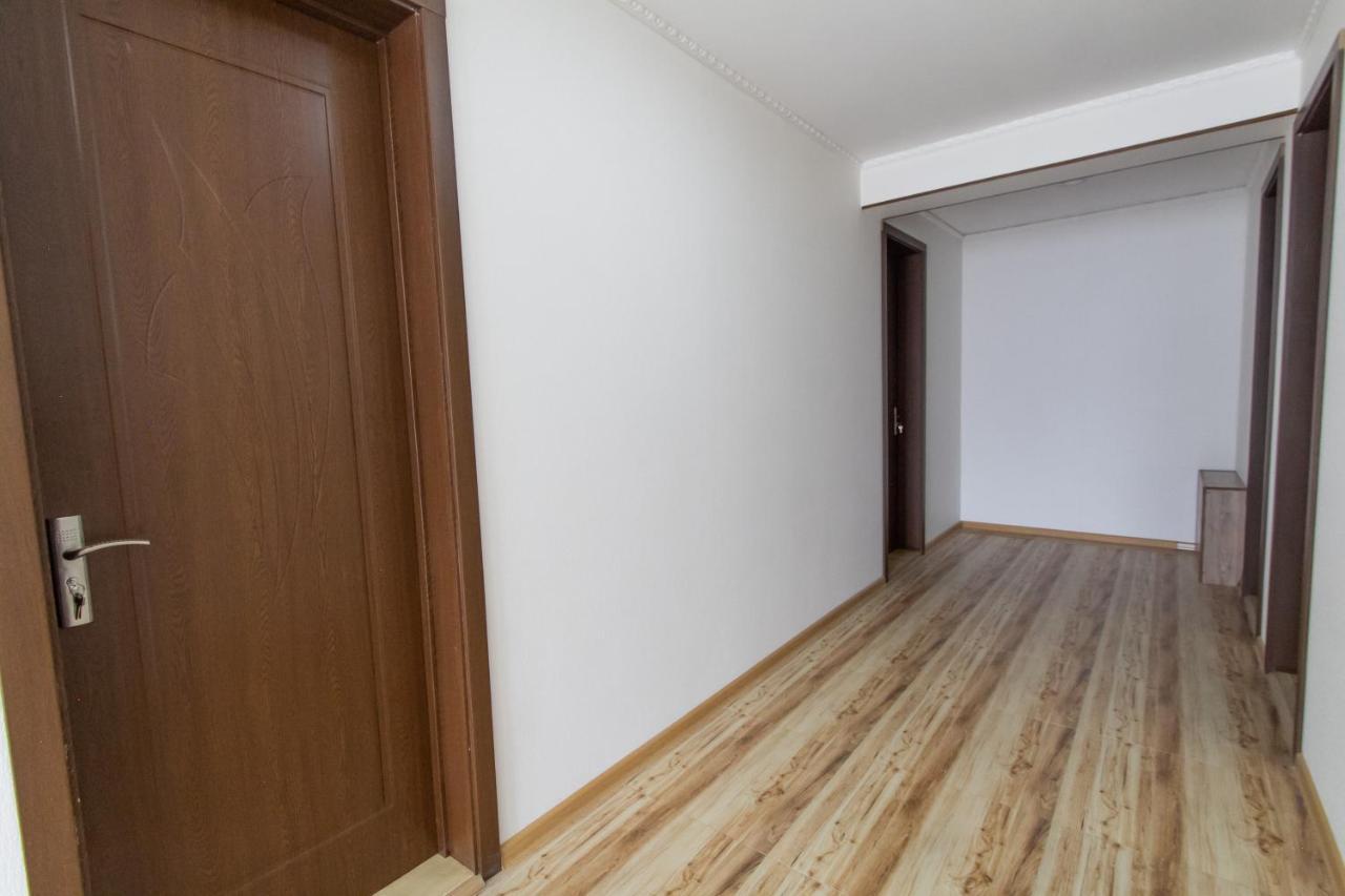 Katos Guesthouse Mestia Luaran gambar